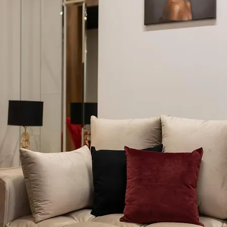 Kasprzaka With Ac & Parking By Renters Prestige