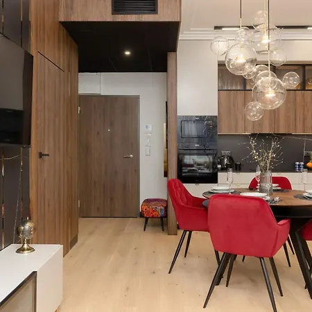 דירה Kasprzaka With Ac & Parking By Renters Prestige