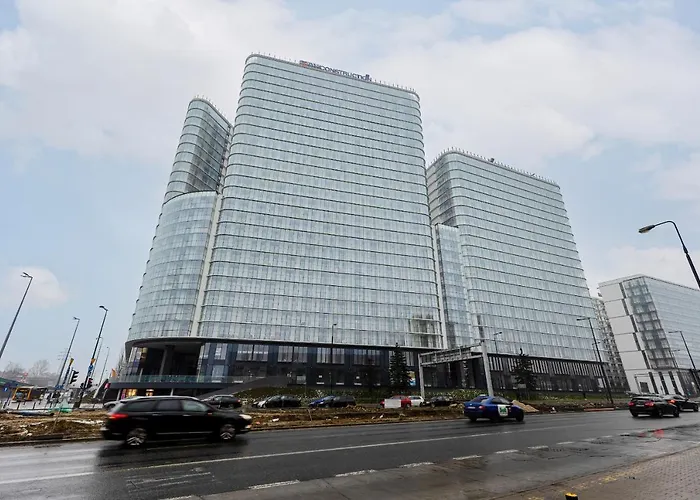 Kasprzaka With Ac & Parking By Renters Prestige شقة