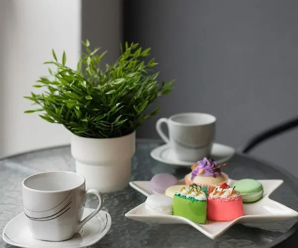 Lejlighed Kasprzaka With Ac & Parking By Renters Prestige *